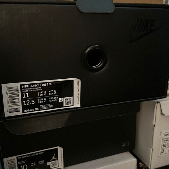 Undercover X Nike Dunk High 1985 “UBA” - Picture 3 of 8